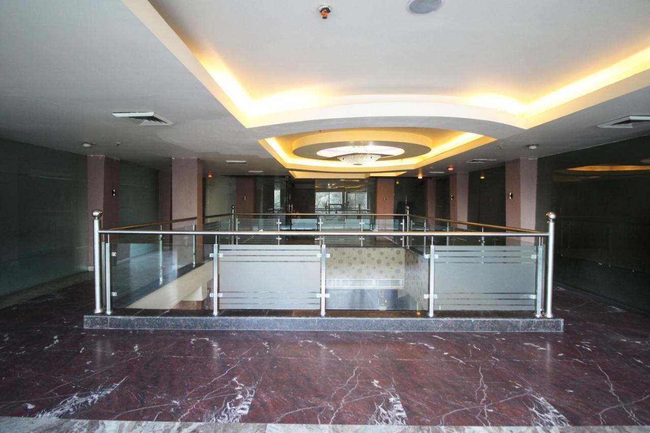 Capital O 7331 Hotel Downtown New Delhi Ngoại thất bức ảnh